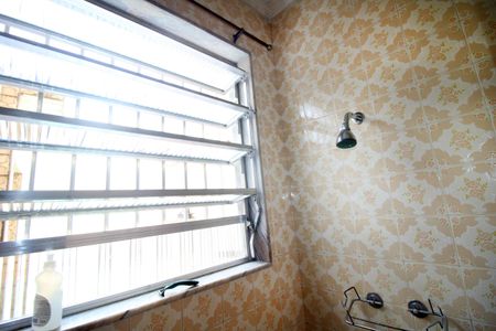 Casa à venda com 240m², 4 quartos e 3 vagasBanheiro da Suíte 1