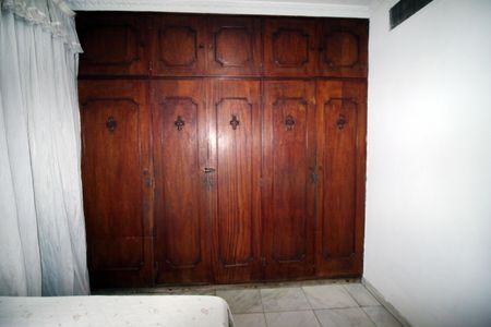 Casa à venda com 240m², 4 quartos e 3 vagasQuarto 1 - Suíte