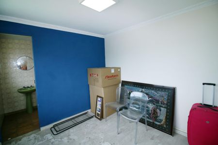 Casa à venda com 240m², 4 quartos e 3 vagasQuarto 4 - Suíte