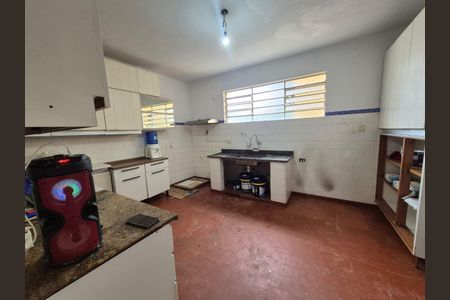 Casa para alugar com 2 quartos, 80m² em Jardim Petropolis, São Paulo