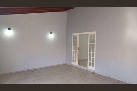 Casa à venda com 2 quartos, 108m² em Parque Residencial Jundiaí, Jundiaí