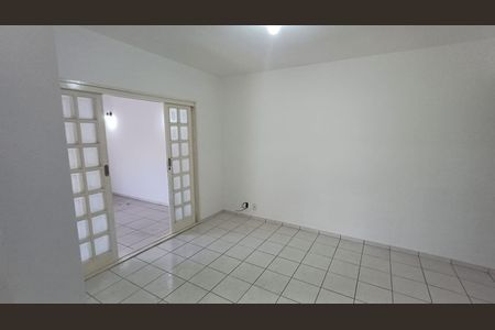 Casa à venda com 2 quartos, 108m² em Parque Residencial Jundiaí, Jundiaí