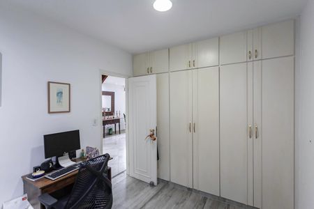 Apartamento à venda com 179m², 3 quartos e 2 vagas Apartamento à venda com 179m², 3 quartos e 2 vagasQuarto