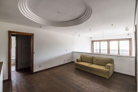 Casa para alugar com 4 quartos, 635m² em Alphaville, Santana de Parnaíba