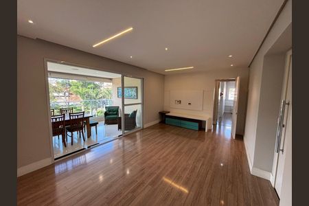 Apartamento à venda com 3 quartos, 107m² em Vila Lucia Elvira, São Paulo