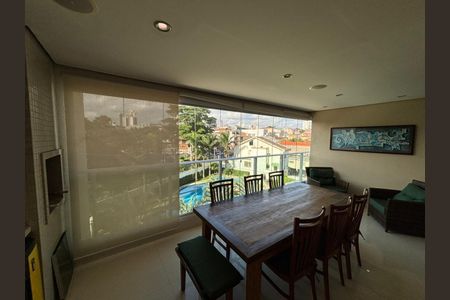 Apartamento à venda com 3 quartos, 107m² em Vila Lucia Elvira, São Paulo