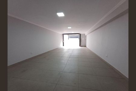 Casa à venda com 3 quartos, 222m² em Jardim Piqueroby, São Paulo