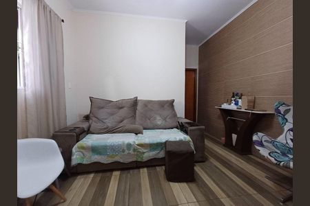 Casa à venda com 3 quartos, 217m² em Jardim Maringa, São Paulo