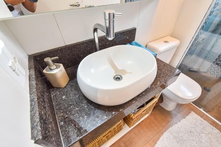 Apartamento para alugar com 86m², 2 quartos e 2 vagasBanheiro