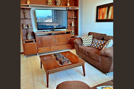 Casa para alugar com 4 quartos, 263m² em Trevo, Belo Horizonte