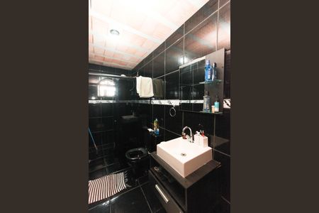 Casa à venda com 270m², 5 quartos e 1 vaga