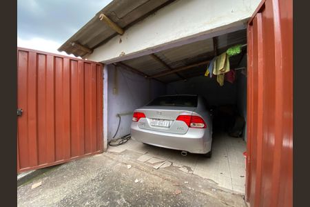 Casa à venda com 270m², 5 quartos e 1 vaga