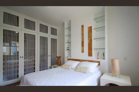 Apartamento à venda com 150m², 2 quartos e 1 vaga