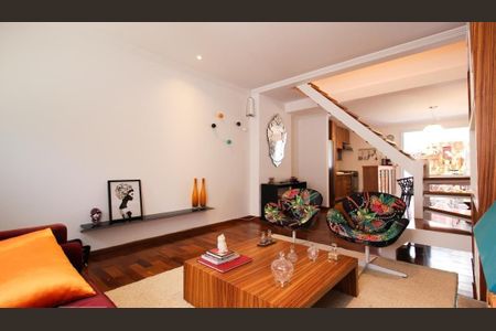 Apartamento à venda com 2 quartos, 150m² em Vila Nova Conceição, São Paulo