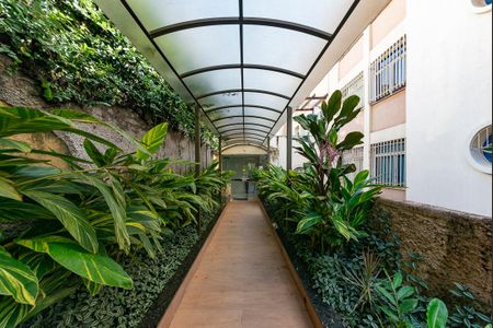 Apartamento para alugar com 120m², 3 quartos e 1 vagaEntrada