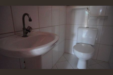 Casa de condomínio à venda com 131m², 3 quartos e 1 vaga Casa de condomínio à venda com 131m², 3 quartos e 1 vagaBanheiro 3 - Lavabo primeiro piso