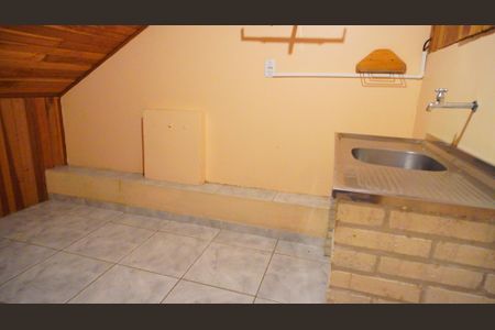 Casa de condomínio à venda com 131m², 3 quartos e 1 vaga Casa de condomínio à venda com 131m², 3 quartos e 1 vagaChurrasqueira área gourmet