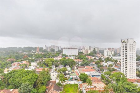 Apartamento à venda com 176m², 4 quartos e 2 vagas