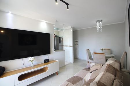 Sala de apartamento à venda com 2 quartos, 60m² em Taquara, Rio de Janeiro