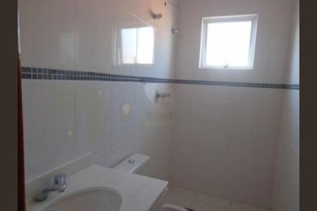 Casa à venda com 4 quartos, 180m² em Vila Sonia, São Paulo