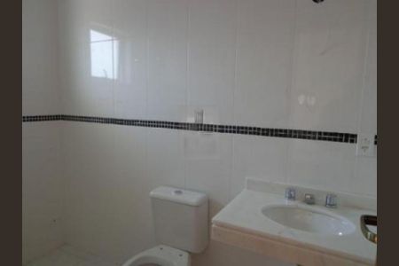 Casa à venda com 4 quartos, 180m² em Vila Sonia, São Paulo