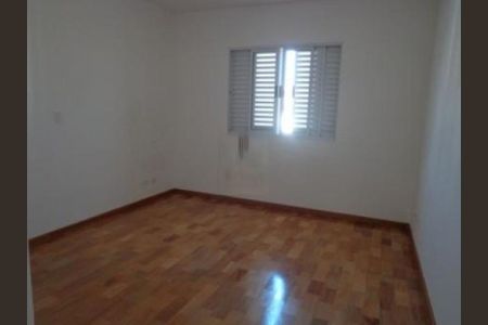 Casa à venda com 4 quartos, 180m² em Vila Sonia, São Paulo