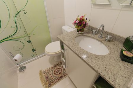 Apartamento para alugar com 142m², 3 quartos e 2 vagasBanheiro