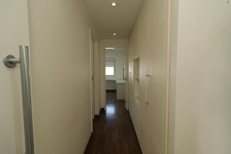 Apartamento para alugar com 142m², 3 quartos e 2 vagasCorredor