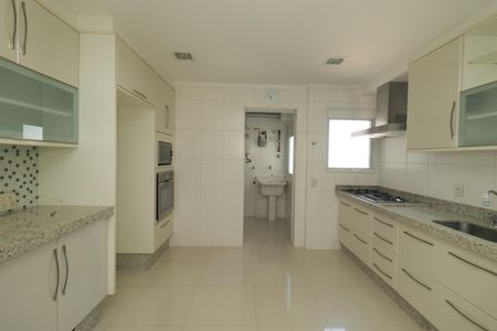 Apartamento para alugar com 142m², 3 quartos e 2 vagasCozinha