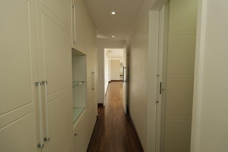 Apartamento para alugar com 142m², 3 quartos e 2 vagasCorredor
