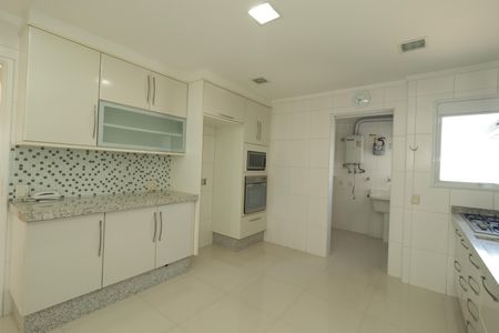 Apartamento para alugar com 142m², 3 quartos e 2 vagasCozinha