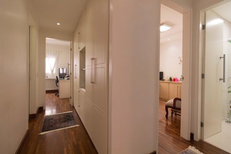 Apartamento para alugar com 142m², 3 quartos e 2 vagasCorredor