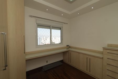 Apartamento para alugar com 142m², 3 quartos e 2 vagasQuarto 