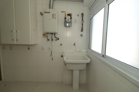 Apartamento para alugar com 142m², 3 quartos e 2 vagasÁrea de Serviço