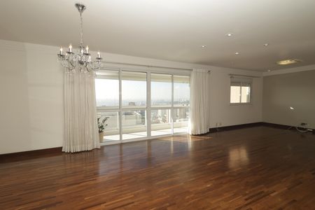 Apartamento para alugar com 142m², 3 quartos e 2 vagasSala