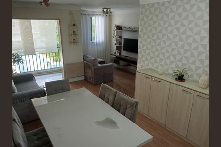 Apartamento à venda com 64m², 3 quartos e 1 vaga