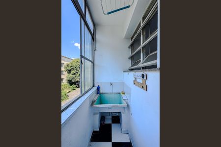 Apartamento para alugar com 77m², 2 quartos e 1 vaga Apartamento para alugar com 77m², 2 quartos e 1 vagaÁrea de Serviço