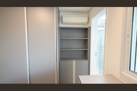 Apartamento à venda com 118m², 3 quartos e 2 vagasSuíte 2