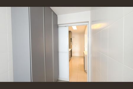 Apartamento à venda com 118m², 3 quartos e 2 vagasÁrea de Serviço