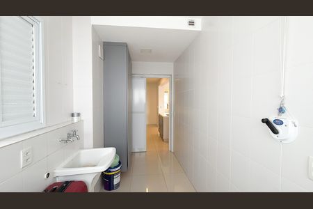 Apartamento à venda com 118m², 3 quartos e 2 vagasÁrea de Serviço