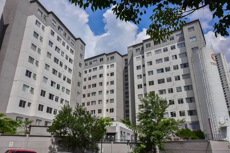 Apartamento para alugar com 42m², 2 quartos e sem vagaFachada