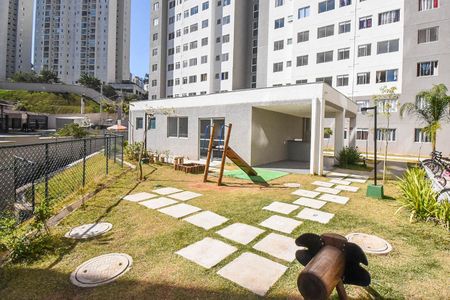 Apartamento para alugar com 42m², 2 quartos e sem vagaPlayground