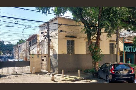 Casa à venda com 100m², 2 quartos e 1 vagaFachada