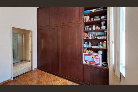 Quarto de casa à venda com 2 quartos, 100m² em Maracanã, Rio de Janeiro