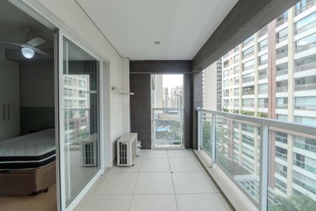 Studio para alugar com 35m², 1 quarto e 1 vagaSacada