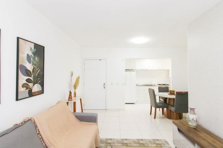 Sala de apartamento para alugar com 3 quartos, 77m² em Marechal Rondon, Canoas