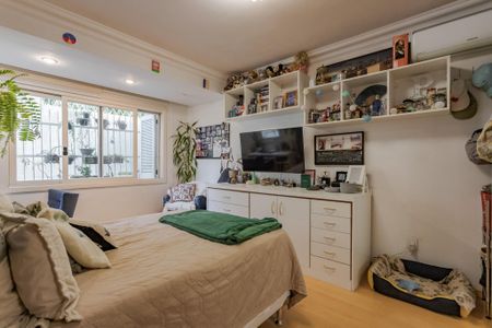 Casa de condomínio à venda com 260m², 3 quartos e 3 vagasQuarto 1