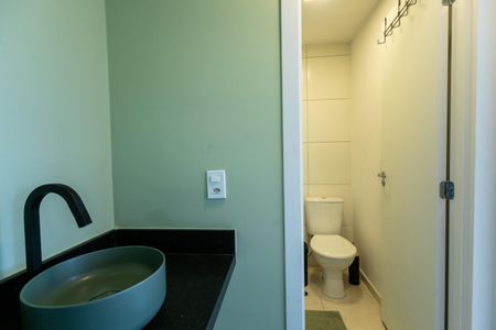 Apartamento para alugar com 37m², 2 quartos e sem vaga Apartamento para alugar com 37m², 2 quartos e sem vagaBanheiro