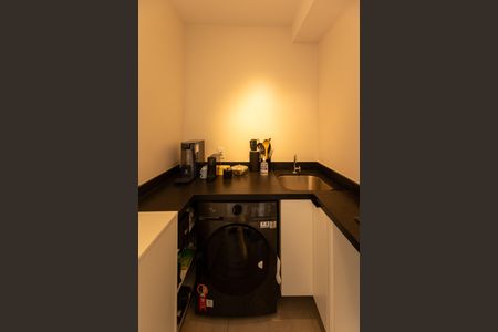 Apartamento para alugar com 37m², 2 quartos e sem vaga Apartamento para alugar com 37m², 2 quartos e sem vagaÁrea de Serviço