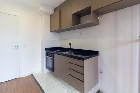 Cozinha de apartamento para alugar com 1 quarto, 30m² em Vila Ema, São Paulo